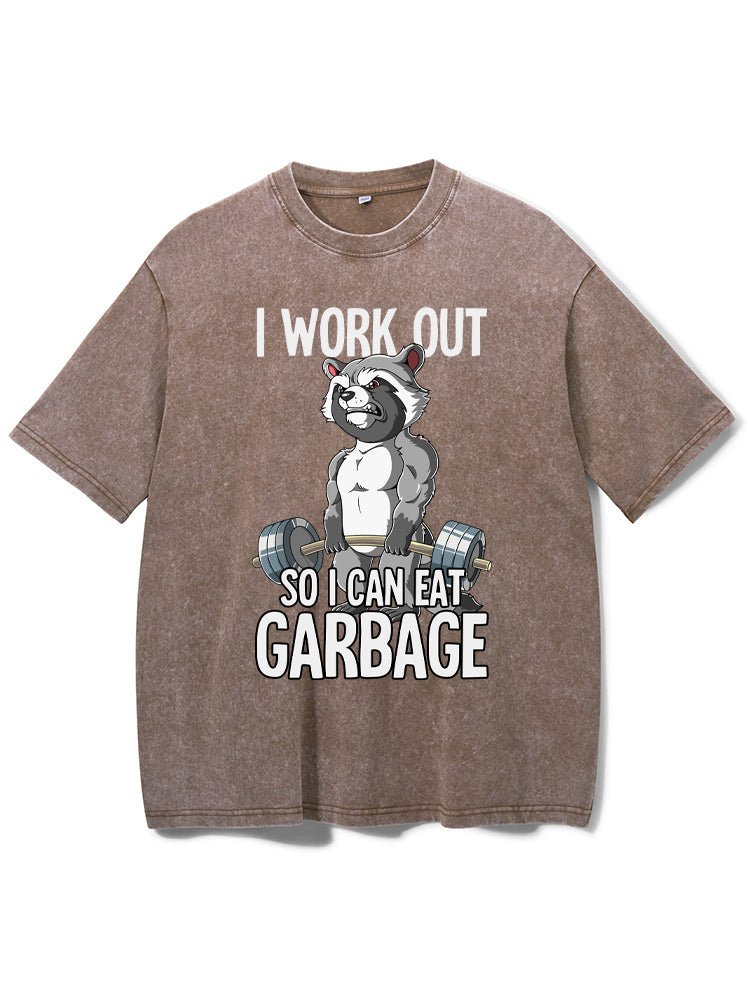 Je m’entraîne pour pouvoir manger n’importe quoi T-shirt de sport délavé - Gymfit