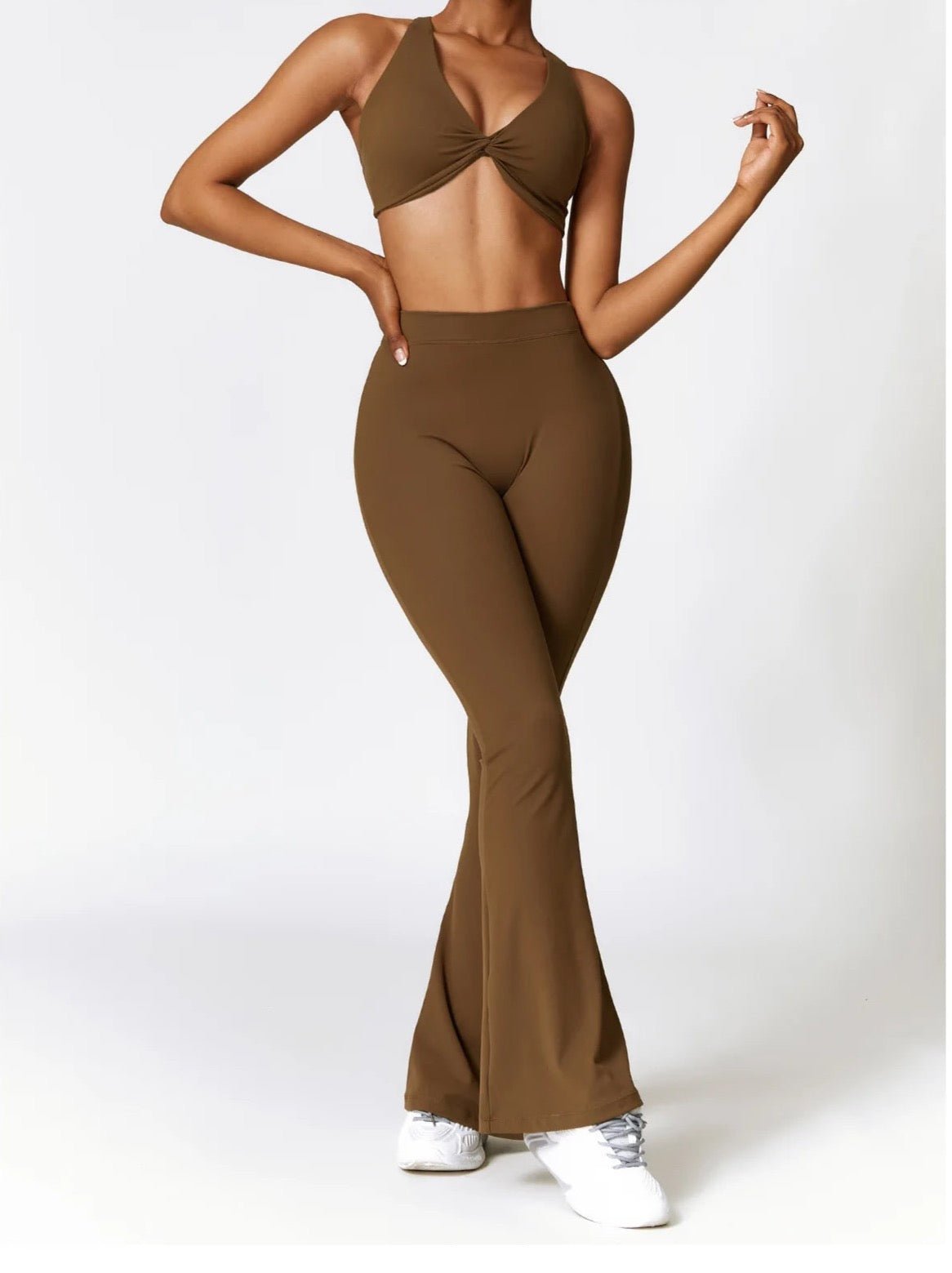 alt
NOUVEAUTÉ V - legging flare dos nu - Gymfit