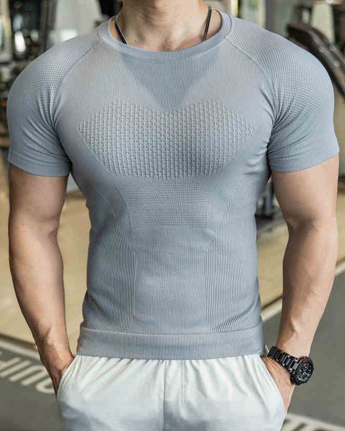 Seamless Quick - Dry Compression T-shirt - Gymfit